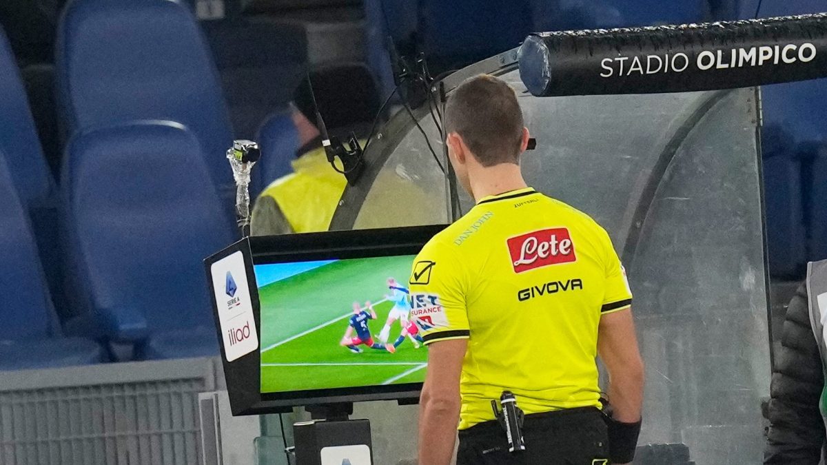 VAR agrega más revisiones a varias jugadas a partir del Mundial 2026