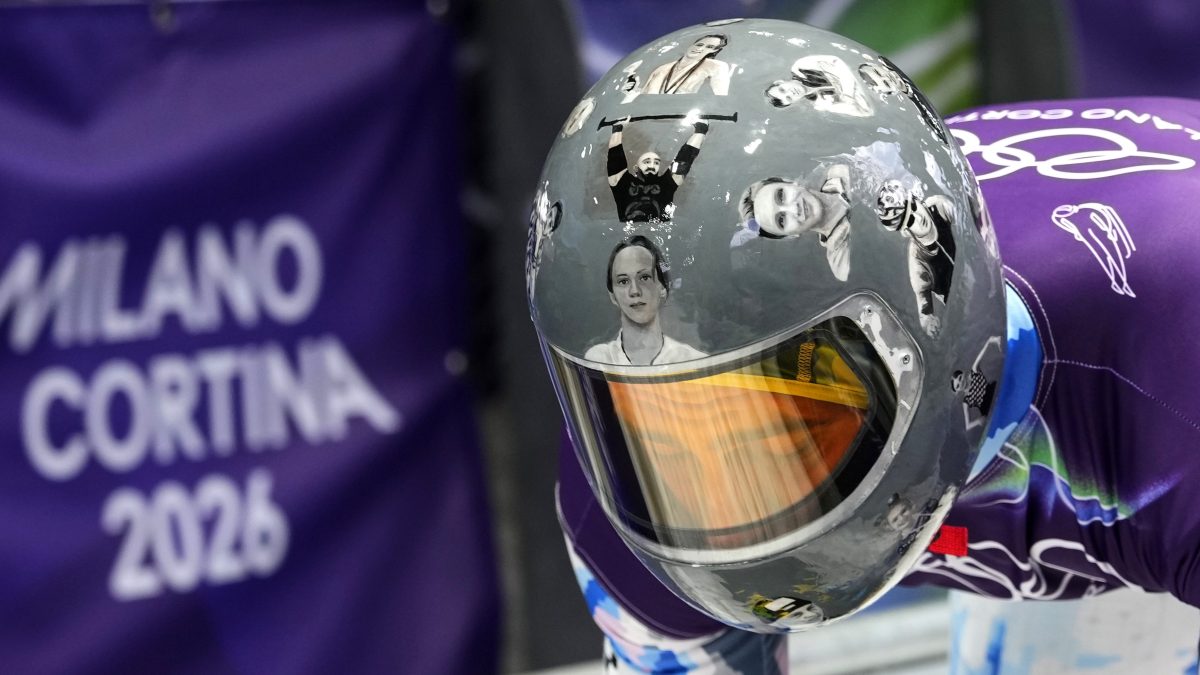 Expulsan a atleta ucraniano en Juegos Olímpicos por casco en homenaje a víctimas de la guerra 