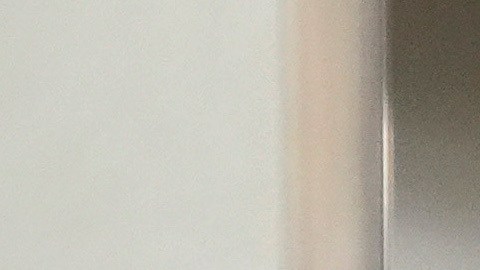 El presidente Donald Trump habla con periodistas a bordo del Air Force One poco antes del despegue, el jueves 19 de febrero de 2026, en la Base Conjunta Andrews, Maryland.