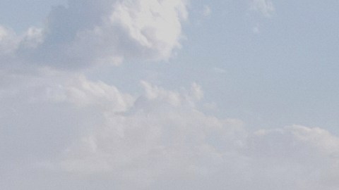 Árboles y edificios salpican Tapalpa, México, el lunes 23 de febrero de 2026, un día después de que el ejército mexicano matara a El Mencho.