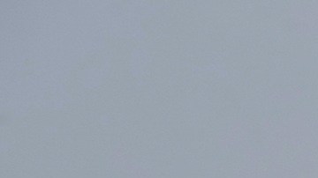 El humo se eleva en el horizonte tras una explosión en Teherán, Irán, el sábado 28 de febrero de 2026.