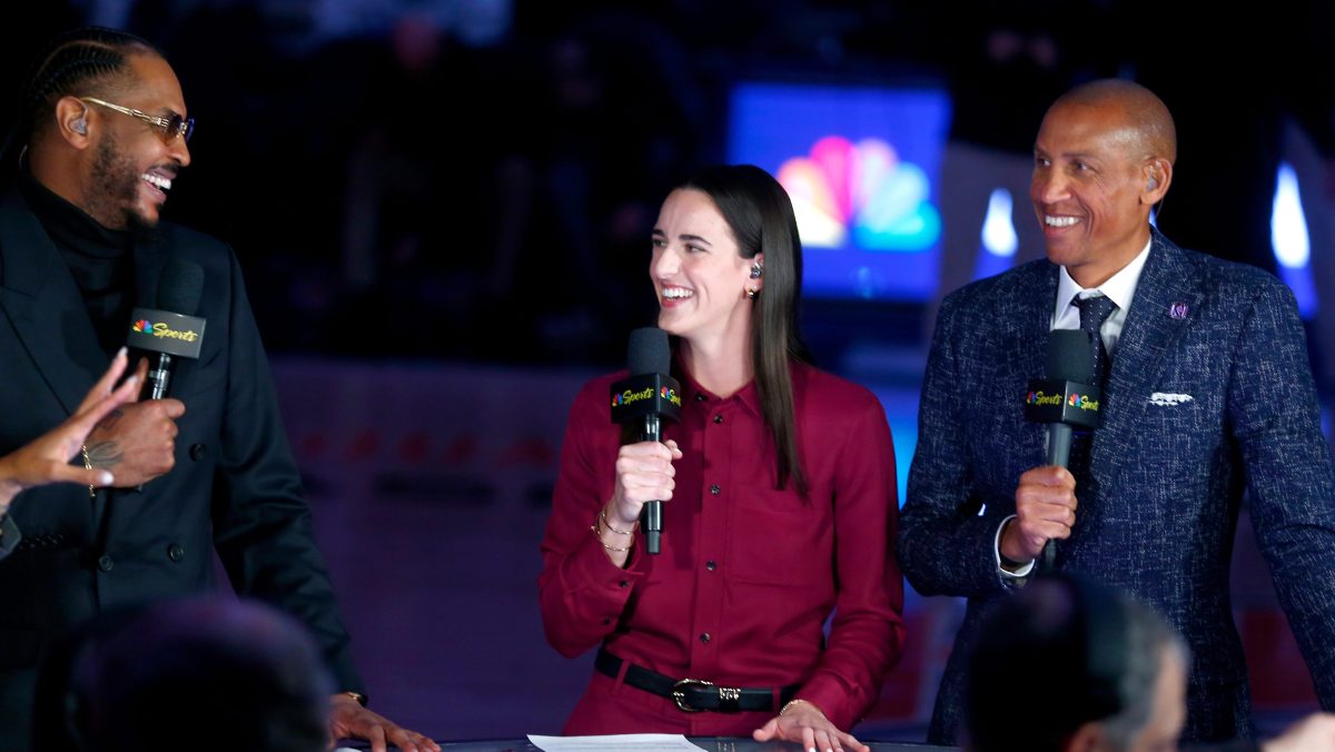 Caitlin Clark debuta como comentarista de la NBA