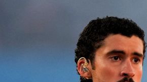 Cazzu sorprendió a todos al subir al escenario junto con Bad Bunny.