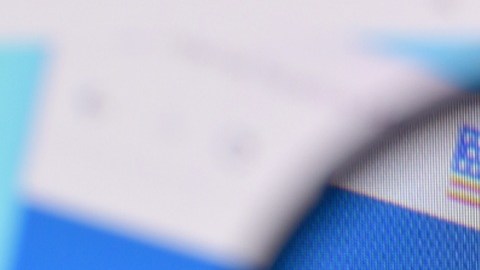 Entender cómo funcionan el EITC, el CTC y el ACTC permite anticipar ajustes y evitar sorpresas.