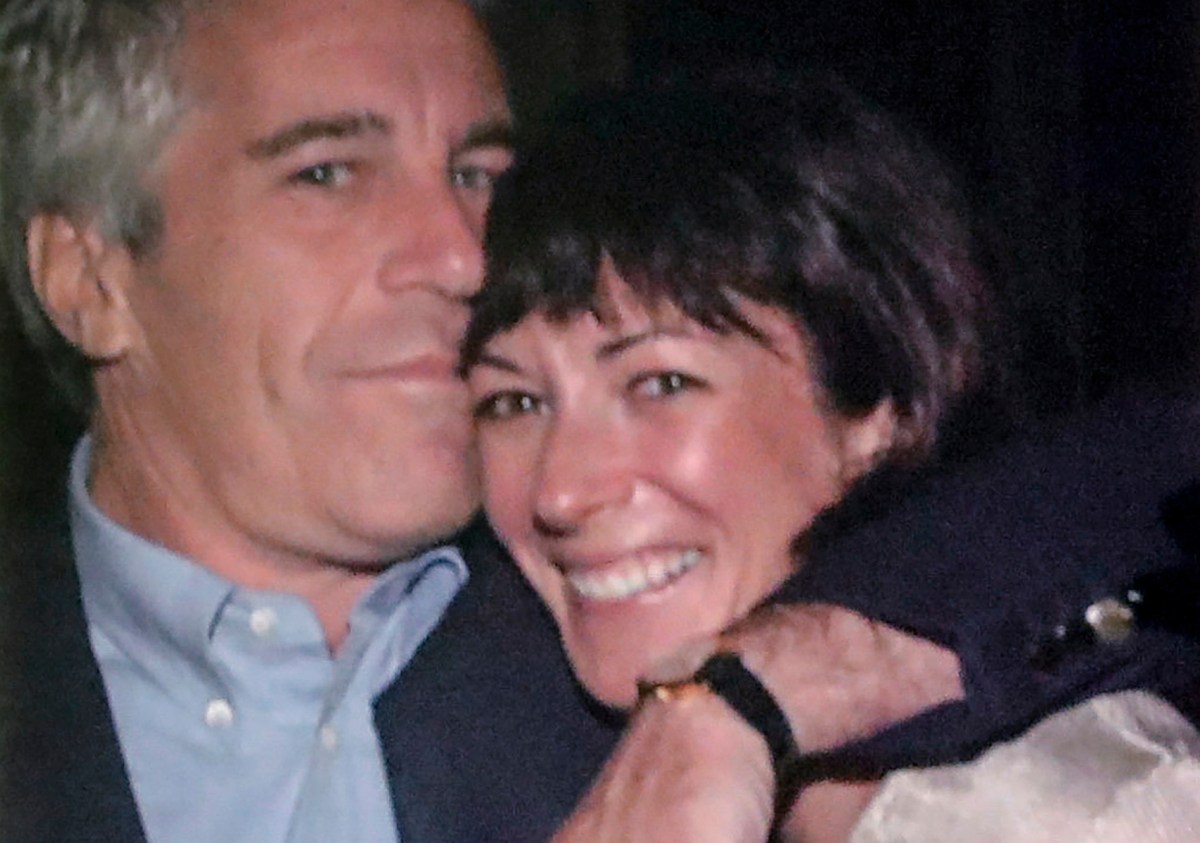 La Casa Blanca afirma que indultar a Ghislaine Maxwell “no es una prioridad” para Trump