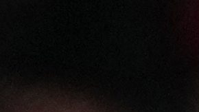 Federico Valverde, del Real Madrid, a la izquierda, celebra un gol con su compañero de equipo Kylian Mbappé del Real Madrid durante un partido de fútbol de La Liga española entre Osasuna y Real Madrid en Pamplona, ​​España, el sábado 21 de febrero de 2026.