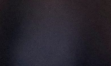 Kylian Mbappé, del Real Madrid, en acción durante el partido de fútbol de la Liga española entre el Real Madrid y el Rayo Vallecano en Madrid, España, el domingo 1 de febrero de 2026.