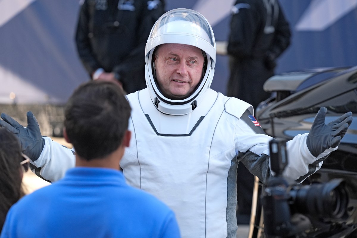 NASA revela identidad del astronauta que sufrió incidente médico en la EEI, provocando regreso adelantado