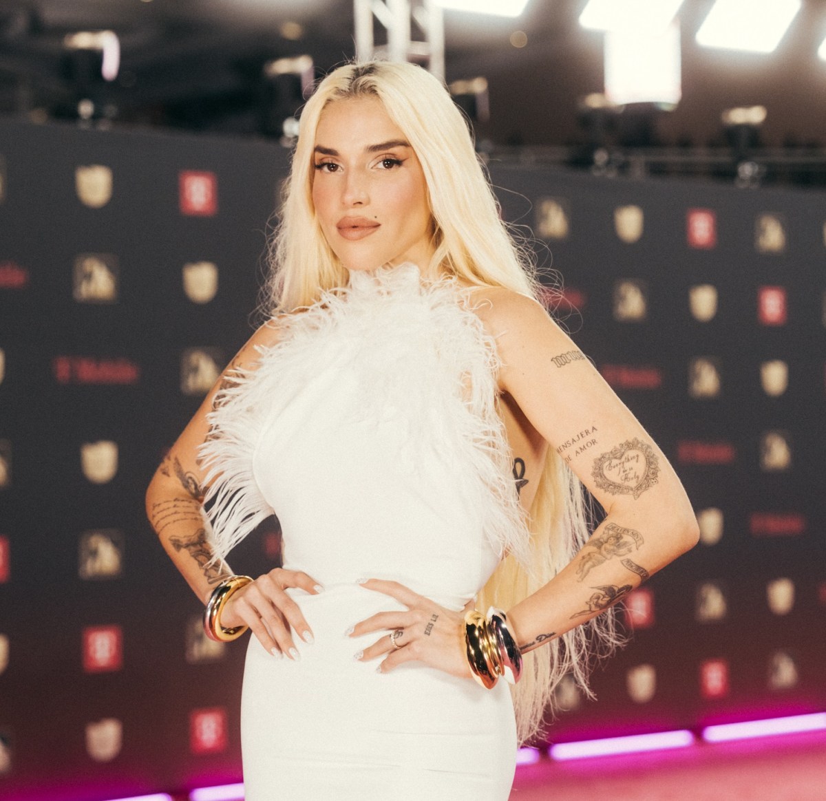 Elena Rose brilla en Premio Lo Nuestro 2026 con una piel fresca y luminosa