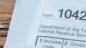 Revisar para qué créditos calificas es la diferencia entre recibir un reembolso pequeño o uno significativo.