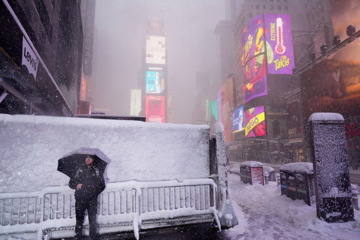 Tormenta invernal en Nueva York: ¿hasta cuándo seguirá la nieve y el fuerte viento, según el NWS?
