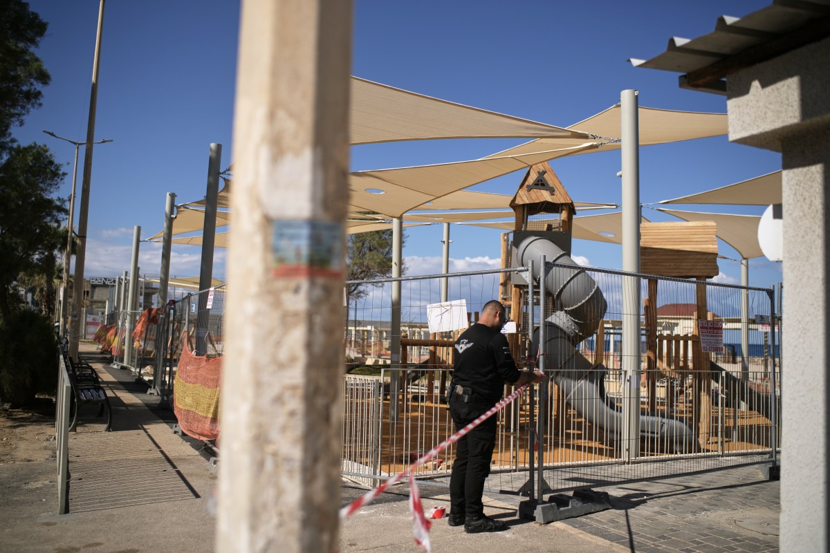Cómo puede afectar a tu bolsillo y tu seguridad el ataque de EE.UU. a Irán