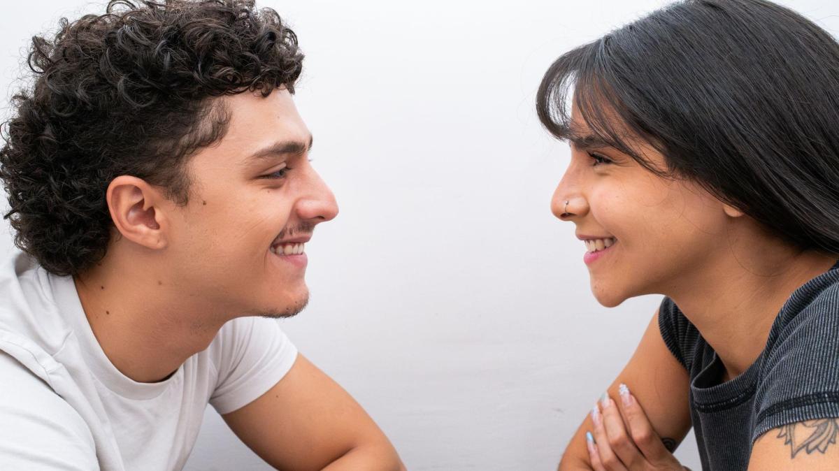 Las 36 preguntas que pueden llevarte a enamorarte de alguien