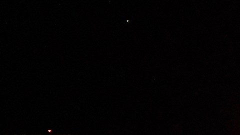 Ataques de Irán contra Israel dejan un muerto y 121 heridos, según servicios de emergencia