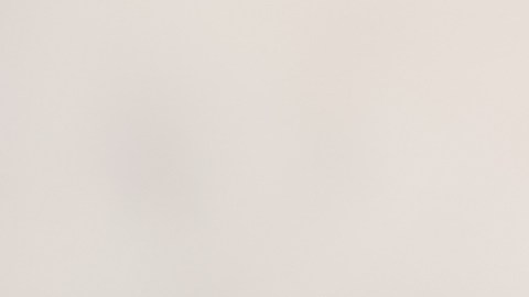 Aprende cómo el método del paño húmedo transforma la textura de tus postres gracias a la ciencia culinaria