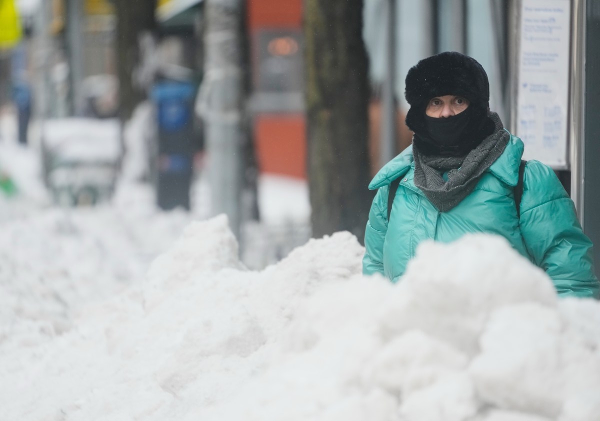 Nueva York en alerta por las temperaturas más bajas del año: riesgo de hipotermia en 15 minutos