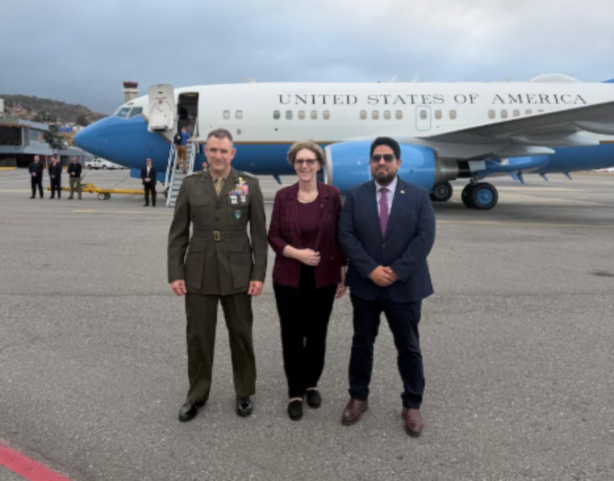 Jefe del Comando Sur visitó Venezuela para “garantizar” el cumplimiento del plan de Trump