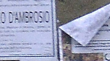 El español Pablo Lastras García (derecha) sufre una caída durante la séptima etapa del Giro de Italia, la Vuelta a Italia.