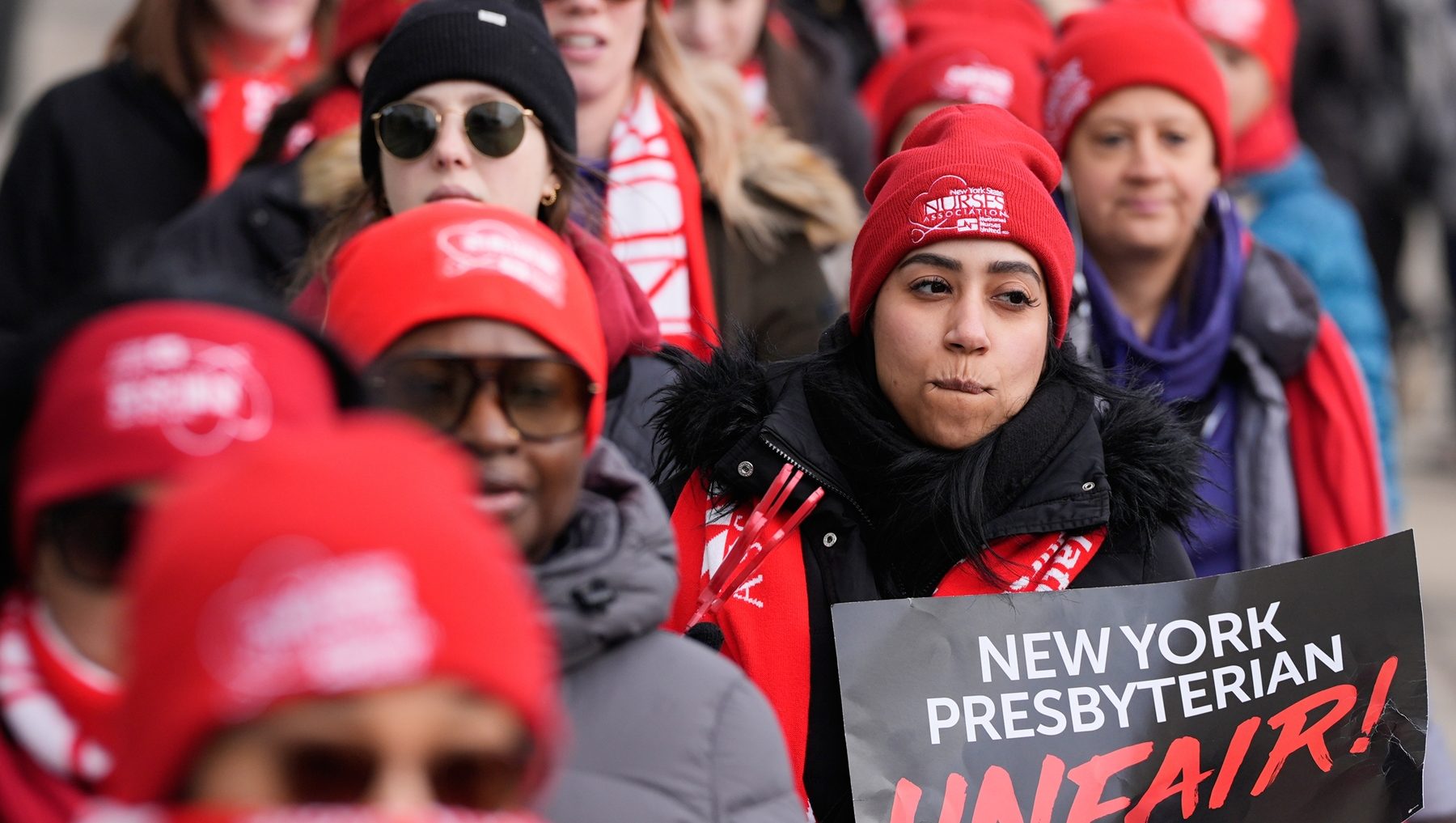 Nurses Mark Four Weeks on Strike, Hochul’s Office the Latest Stop on Their Rounds