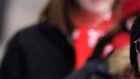 Enfermeras marcharon hasta la oficina de Kathy Hochul en la cuarta semana de huelga