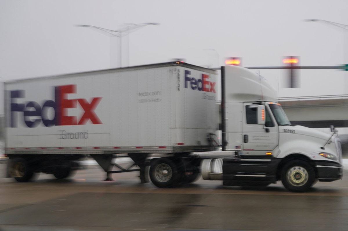 FedEx demanda al gobierno de Trump y pide el reembolso completo de aranceles anulados