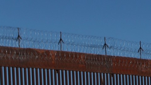 Trump asegura que los arrestos en la frontera cayeron a mínimos históricos y que el tráfico de fentanilo se redujo 56%