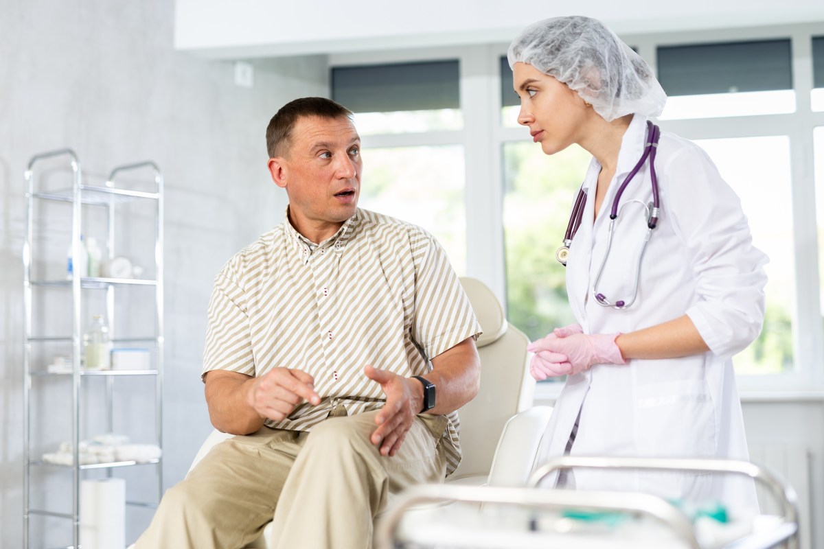 Cómo prepararte para una cita médica si hablas poco inglés