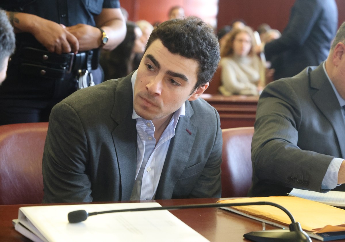 Juicio estatal contra Luigi Mangione por el asesinato de Brian Thompson comenzará el 8 de junio