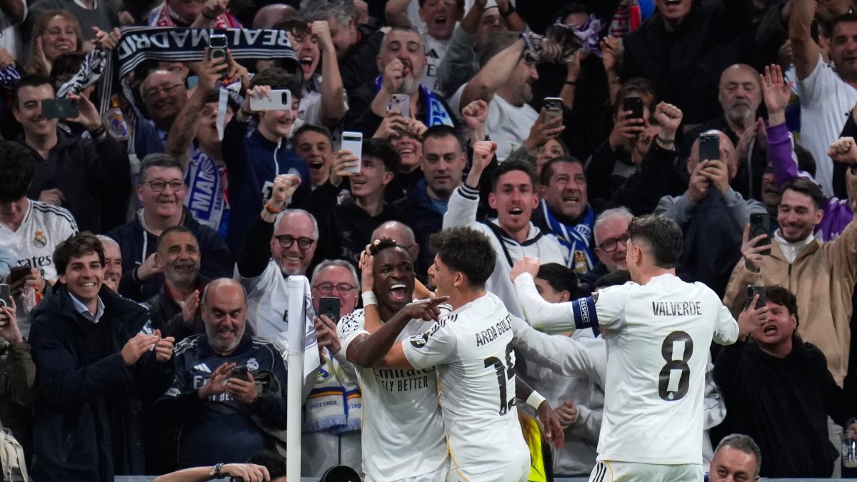 Aficionado del Real Madrid es expulsado del Bernabéu por gesto nazi