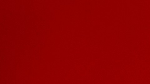 Ilustración conceptual de una dentadura humana rodeada de un contraste de alimentos: de un lado, productos ultraprocesados como harinas y azúcares representados en tonos opacos; del otro, vegetales verdes vibrantes, manzana verde y jengibre que simbolizan la desintoxicación.