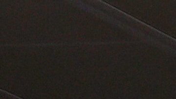 Santiago Bernabéu durante la interpretación de los himnos nacionales antes del partido de la NFL.