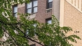 De darse, la congelación de la renta solo aplicaría a los apartamentos con contratos de renta estabilizada no a los llamados apartamentos “de mercado” con niveles de alquiler no regulados.