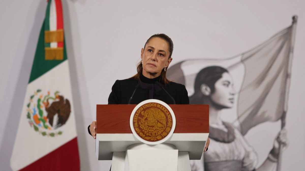 Claudia Sheinbaum confirma Mundial 2026 en México tras llamada con Gianni Infantino