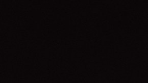 Close-up,Of,Male,Hands,Wrapped,In,Heavy,Metal,Chains,On