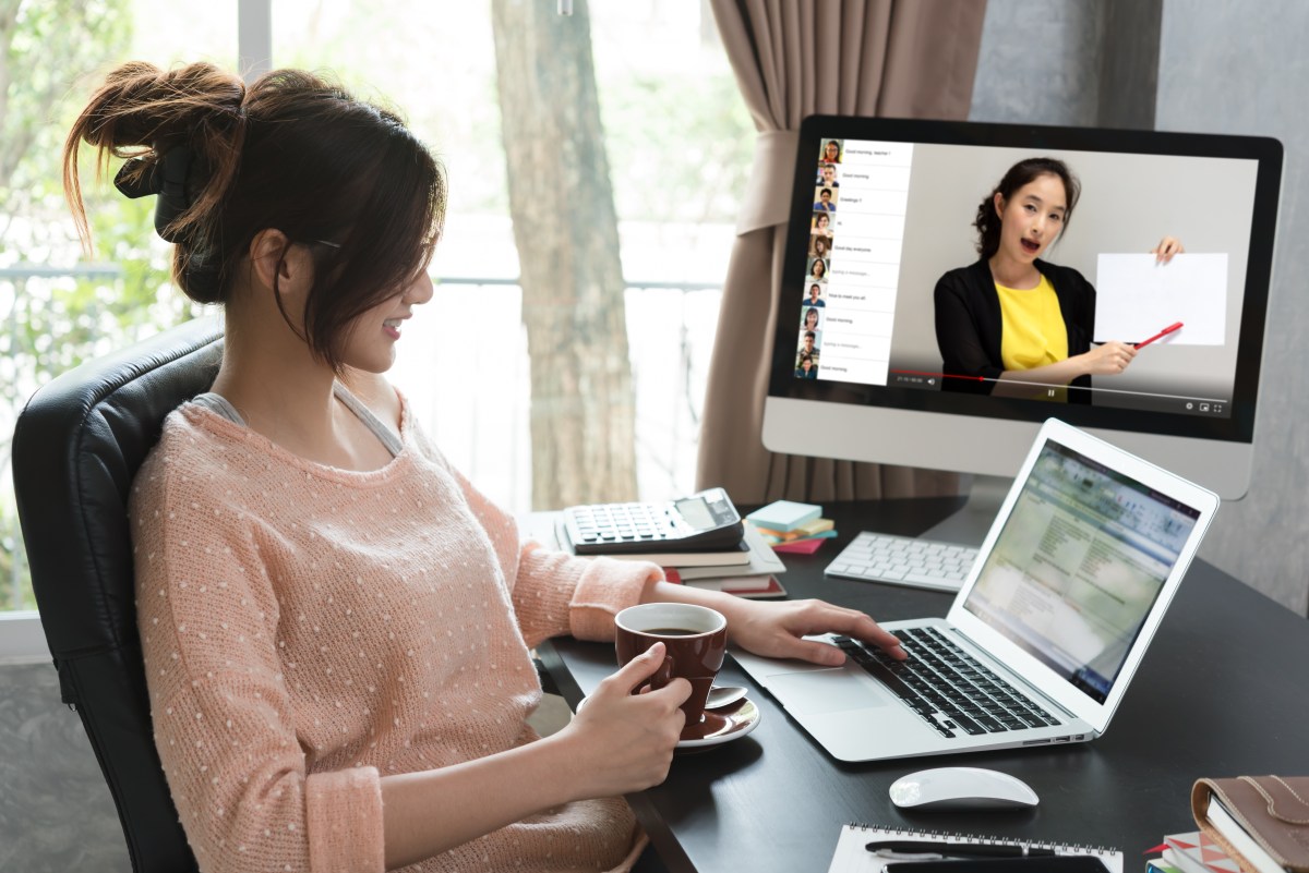 Cómo balancear trabajo y estudios en casa