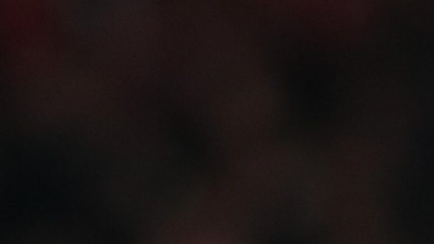 Vinicius Junior, del Real Madrid, discute con el árbitro François Letexier.