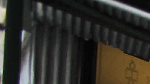 La ciudad de Nueva York tiene casi 8,000 cobertizos de aceras activos, alrededor de 1,000 menos que hace cinco años.