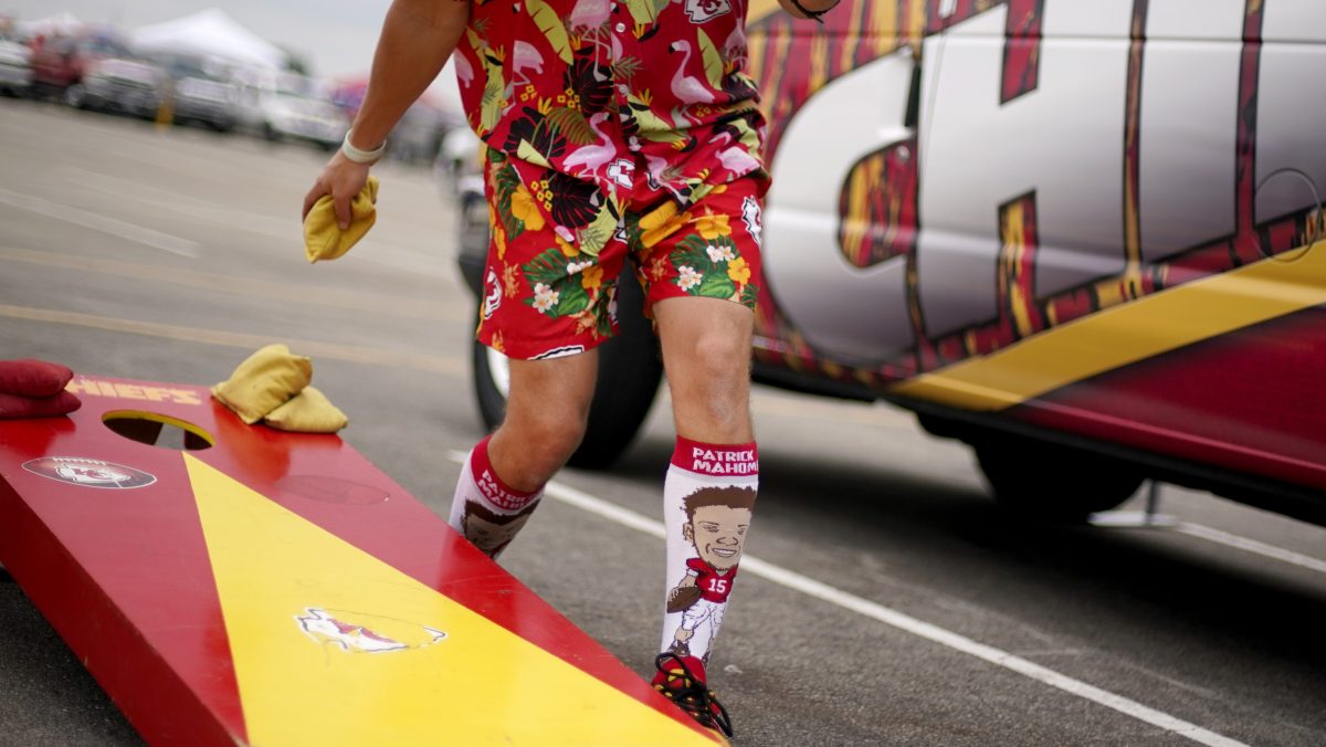 Jugador profesional de cornhole sin piernas ni brazos es acusado de matar a un hombre en Maryland