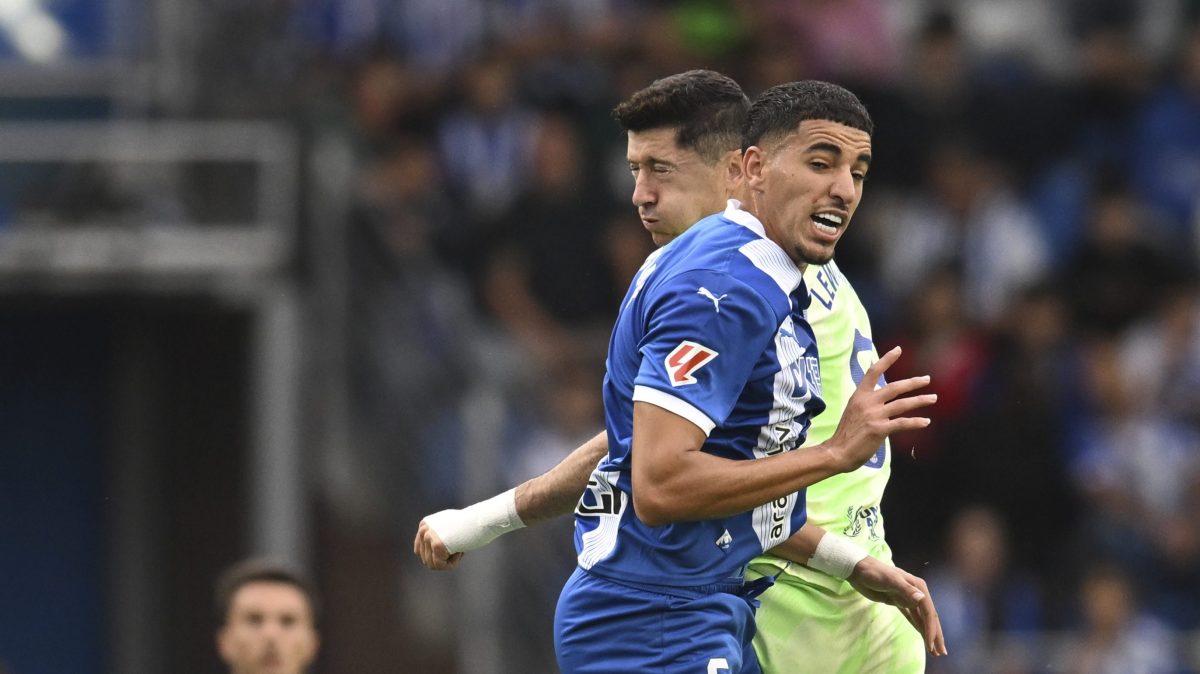 Expulsan al defensor Abdel Abqar del Getafe tras “pellizcar” los genitales a Sorloth [Video]