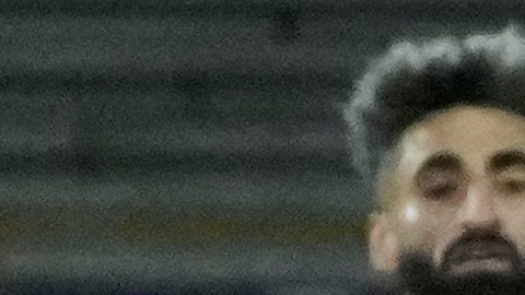 Expulsan de la selección de Irán al delantero Sardar Azmoun por “deslealtad” al régimen