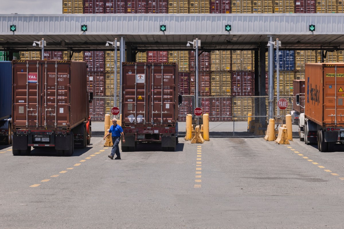 ¿Consumidores en Puerto Rico recibirán reembolsos tras decisión del Tribunal Supremo contra aranceles de Trump?