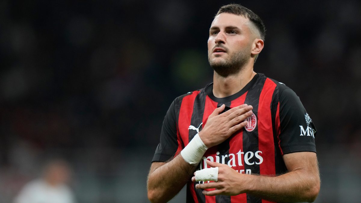 Santi Giménez vuelve a jugar con AC Milan tras 5 meses lesionado