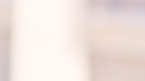 Hinojosa tiene algunas ventajas si los electores buscan votar por alguien diferente al liderazgo republicano actual.