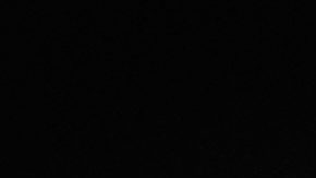 Harry Maguire del Manchester United corre durante el calentamiento antes del partido de fútbol de la Premier League inglesa entre el Manchester United y el Fulham en Manchester, Inglaterra, el domingo 1 de febrero de 2026.