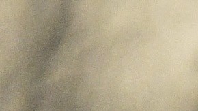 Los dolientes asistieron al funeral de dos miembros del ejército kuwaití que murieron en un ataque iraní contra Kuwait.