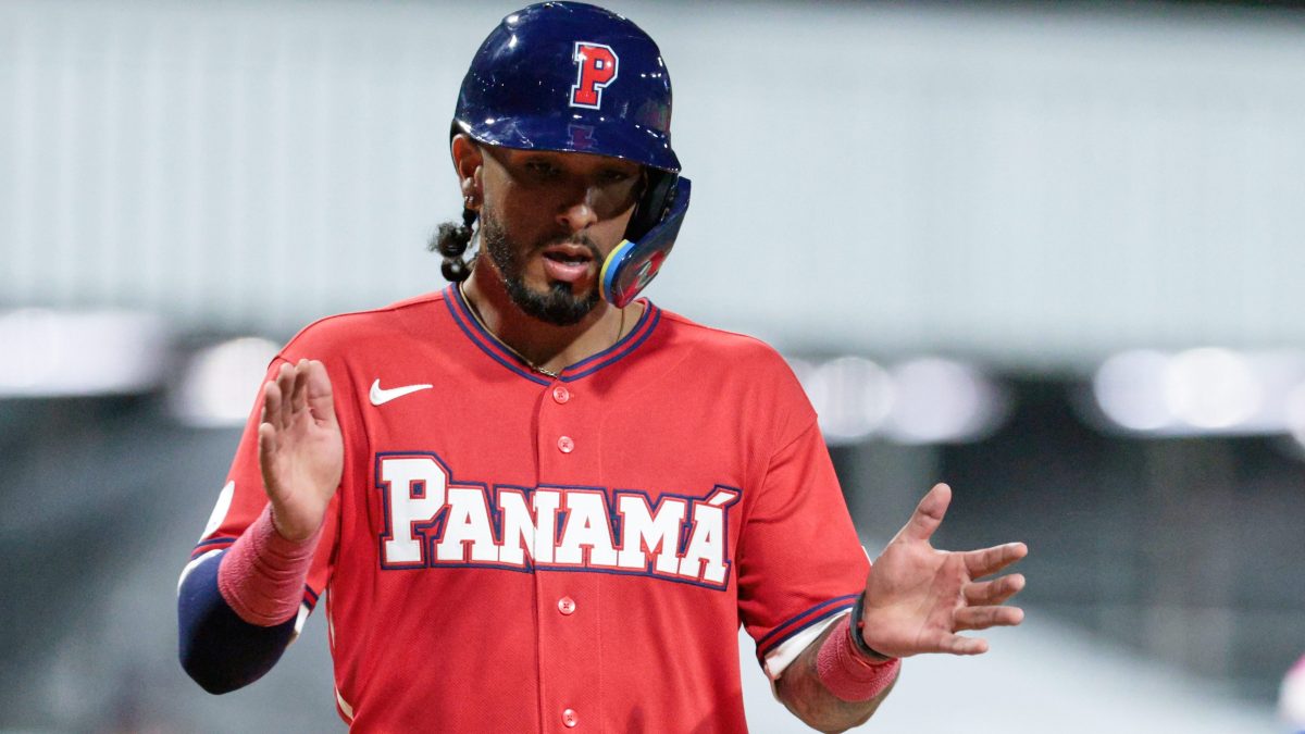 Panameño Jonathan Arauz reaviva polémica tras casi llegar a los golpes con su mánager en el Clásico Mundial [Video]