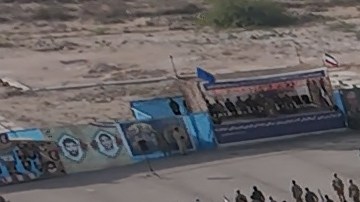 Trump advirtió que drones iraníes pueden impactar con puntos claves del estrecho.