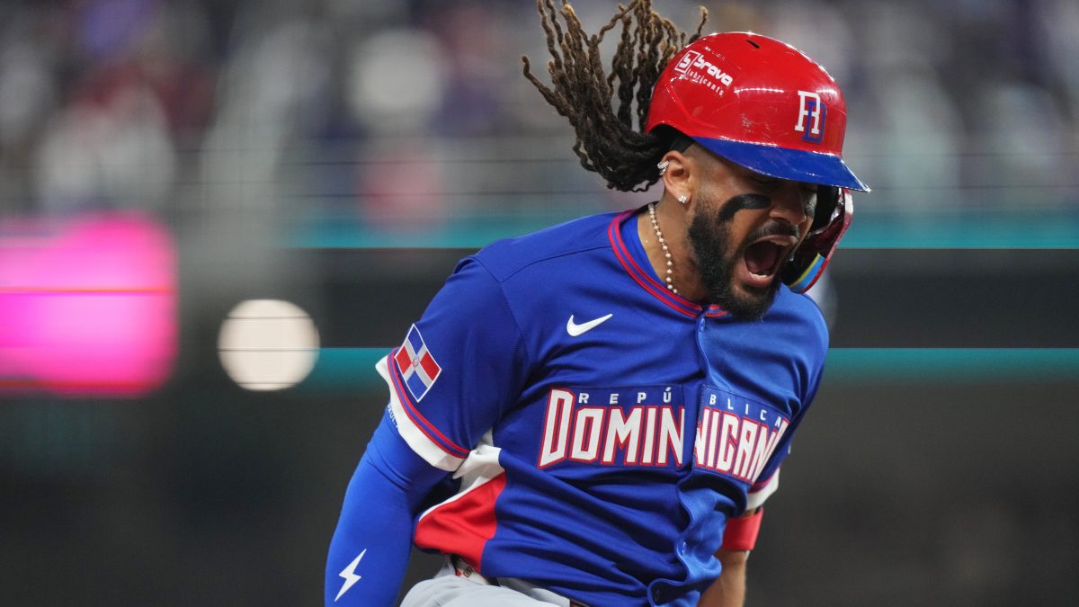 Venezuela cae ante Dominicana y enfrentará a Japón en la siguiente fase del Clásico Mundial