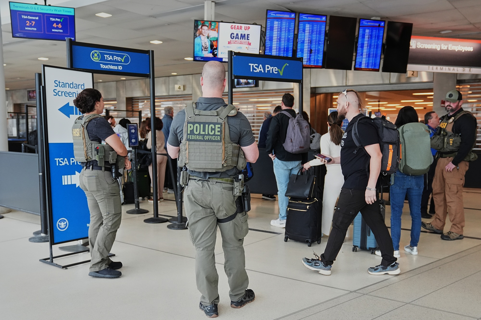 Trump Orders TSA Workers Paid Amid DHS Shutdown Standoff, Brooklyn Airports Eye Relief