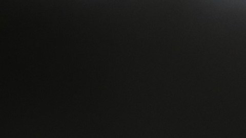 El secretario de Estado estadounidense, Marco Rubio, observa mientras habla con la prensa tras una reunión de ministros de Asuntos Exteriores del G7.